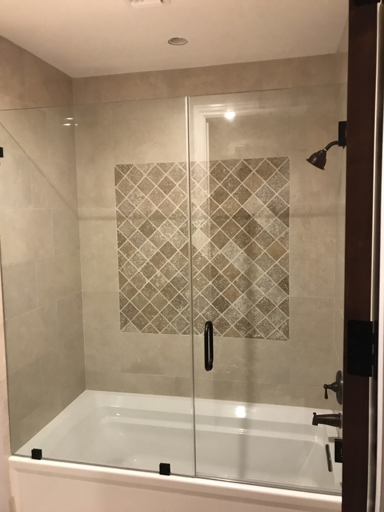 Shower Doors – A Cutting Edge Glass & Mirror